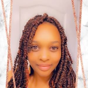 Meet your Posher, Jenise